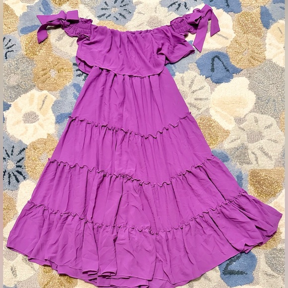 Misa Los Angeles × REVOLVE Cold Shoulder Tiered Micaela Midi Dress in Lilac - Picture 7 of 8